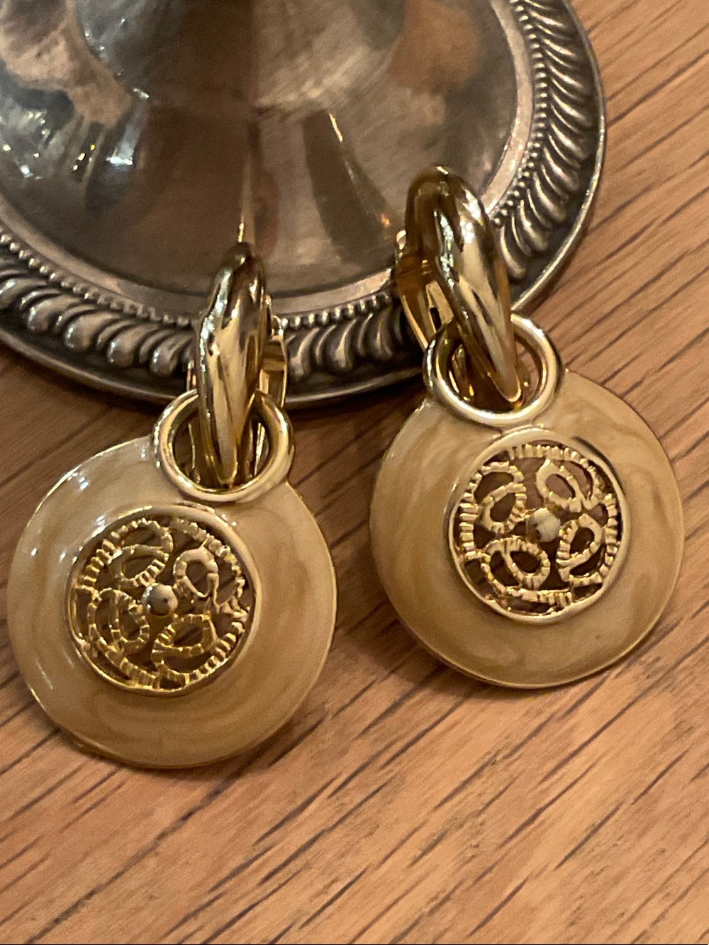 Vintage Weekenders Interchangeable Doorknocker Clip On Earrings 1980